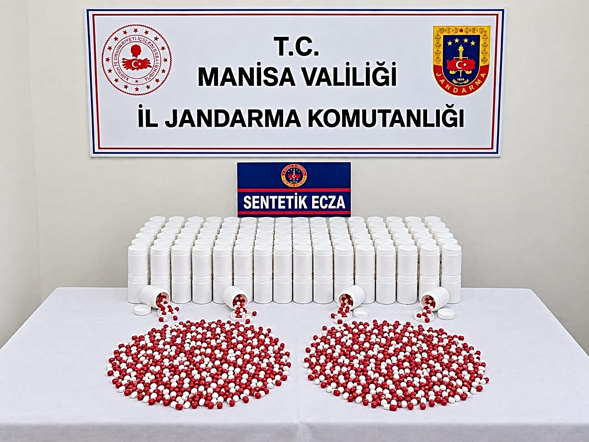 Manisa'da operasyonda 12 bin 450 sentetik hap ele geçirildi, A.B. tutuklandı