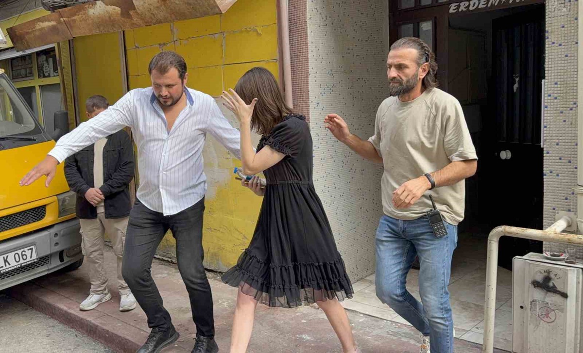 Samsun İlkadım'da intihara kalkışan 22 yaşındaki ABD vatandaşı kadın indirildi