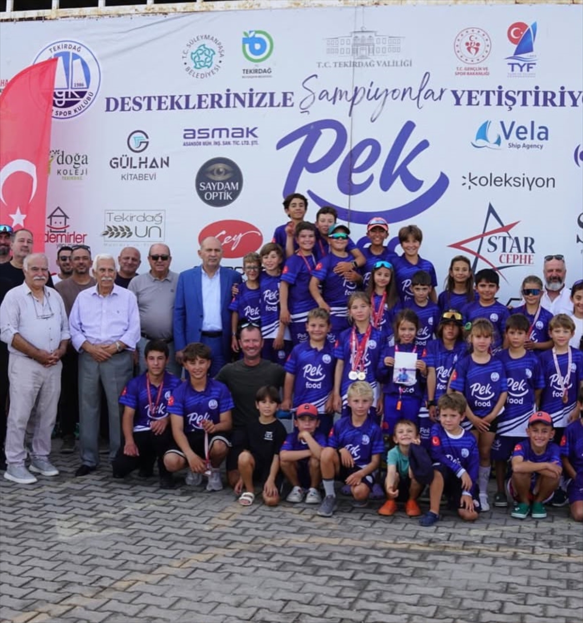 Tekirdağ Yelken Spor Kulübü, Uzel anısına 42 sporcunun katıldığı yarış düzenledi
