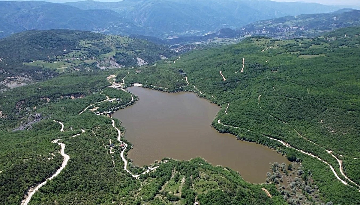 Tokat Artova'daki baraj yağışlarla tam doldu, çevre ilçelerden gelenler ilgi gösterdi