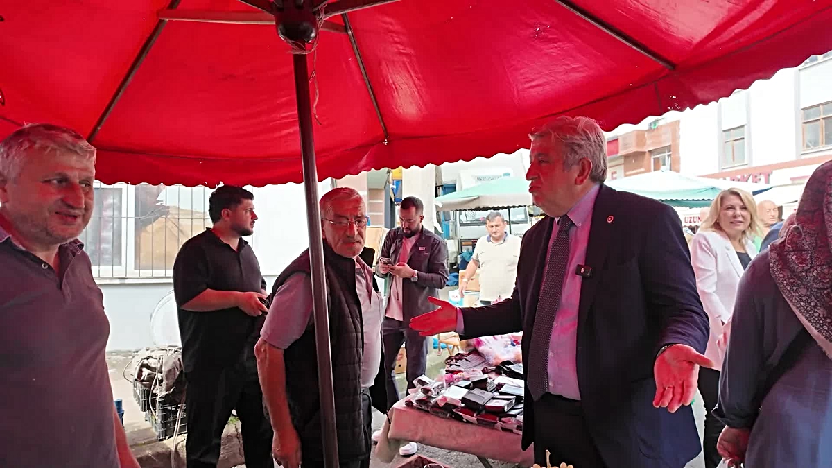 YENİ Parti heyeti Giresun’da esnafı dinledi, fındık fiyatı ve alım gücü sorun oldu
