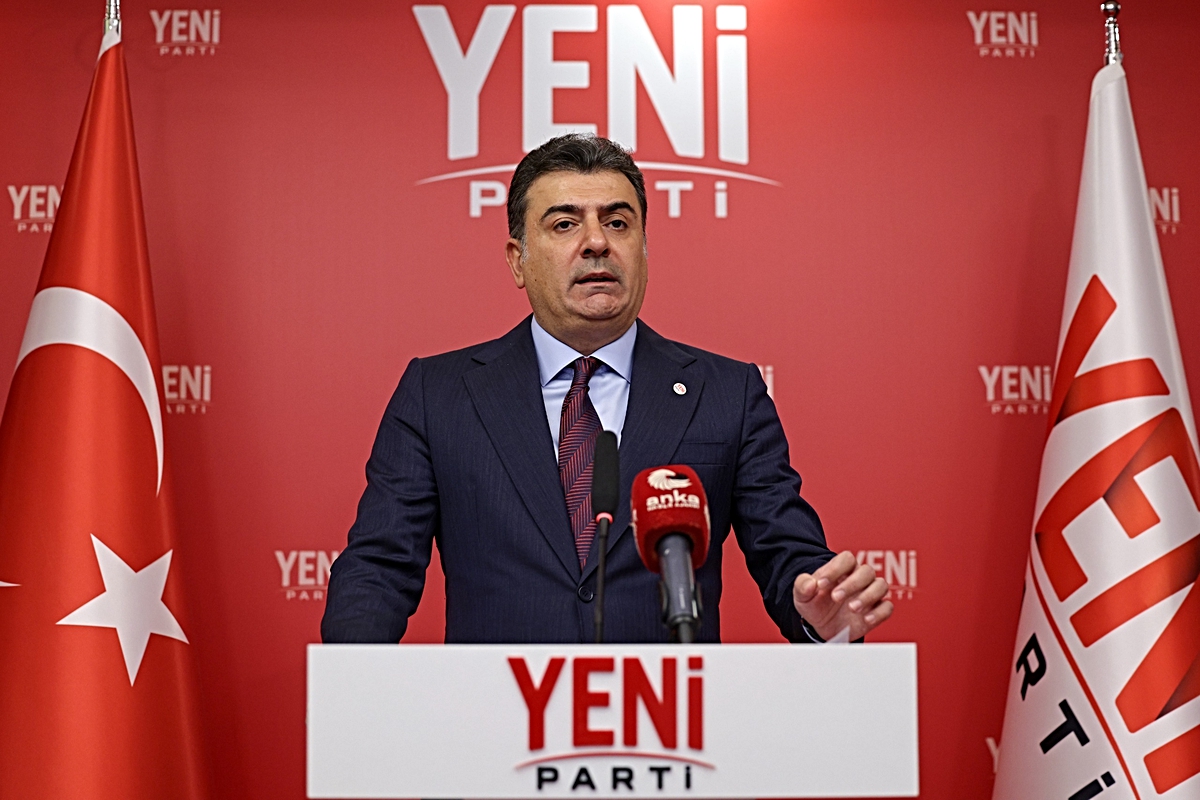 Yeni Parti Sözcüsü Emre, ilçe başkanlığı seçimlerinin hafta sonu yapılacağını duyurdu