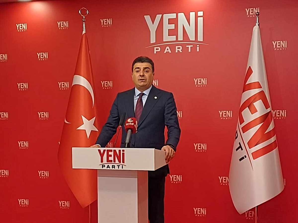 YENİ Parti: İsme 'küçük düzenleme' ile çözüm önerisi