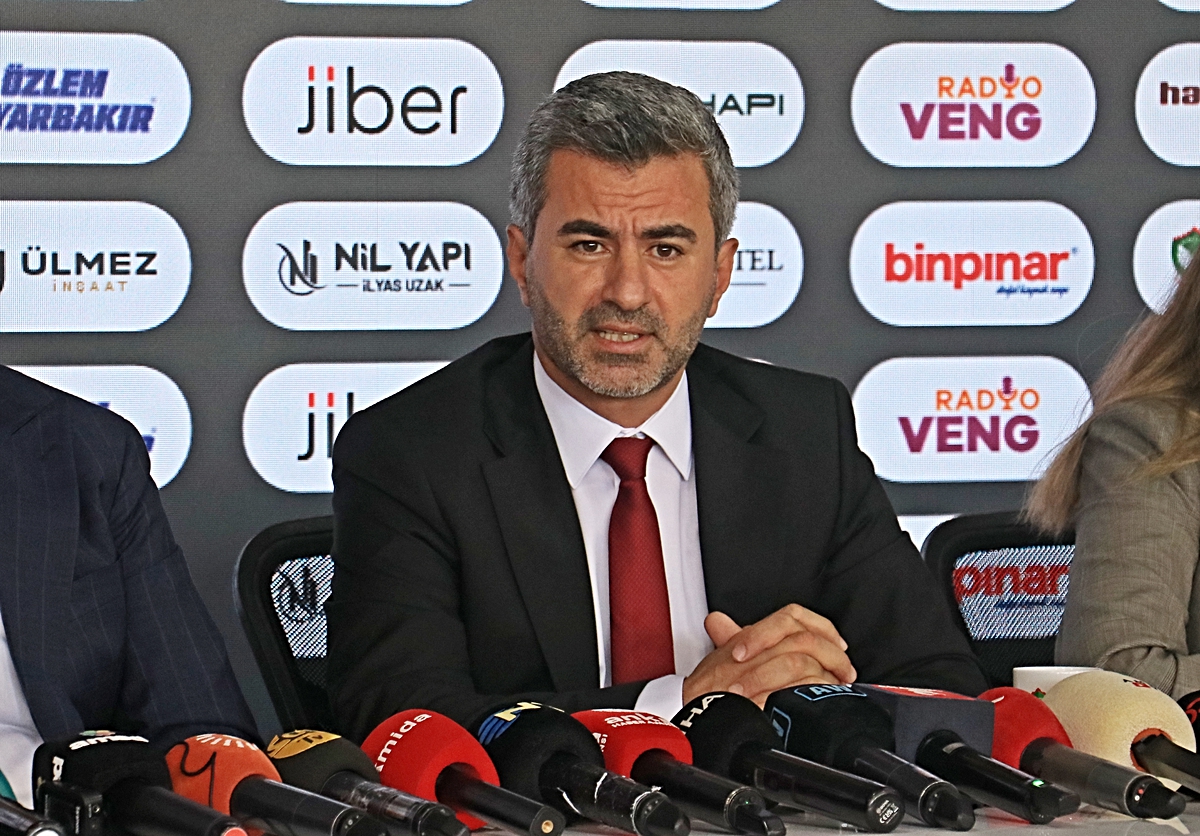 13 puanla lider Amedspor’un başkanı farklı gündemlere izin vermeyeceklerini söyledi