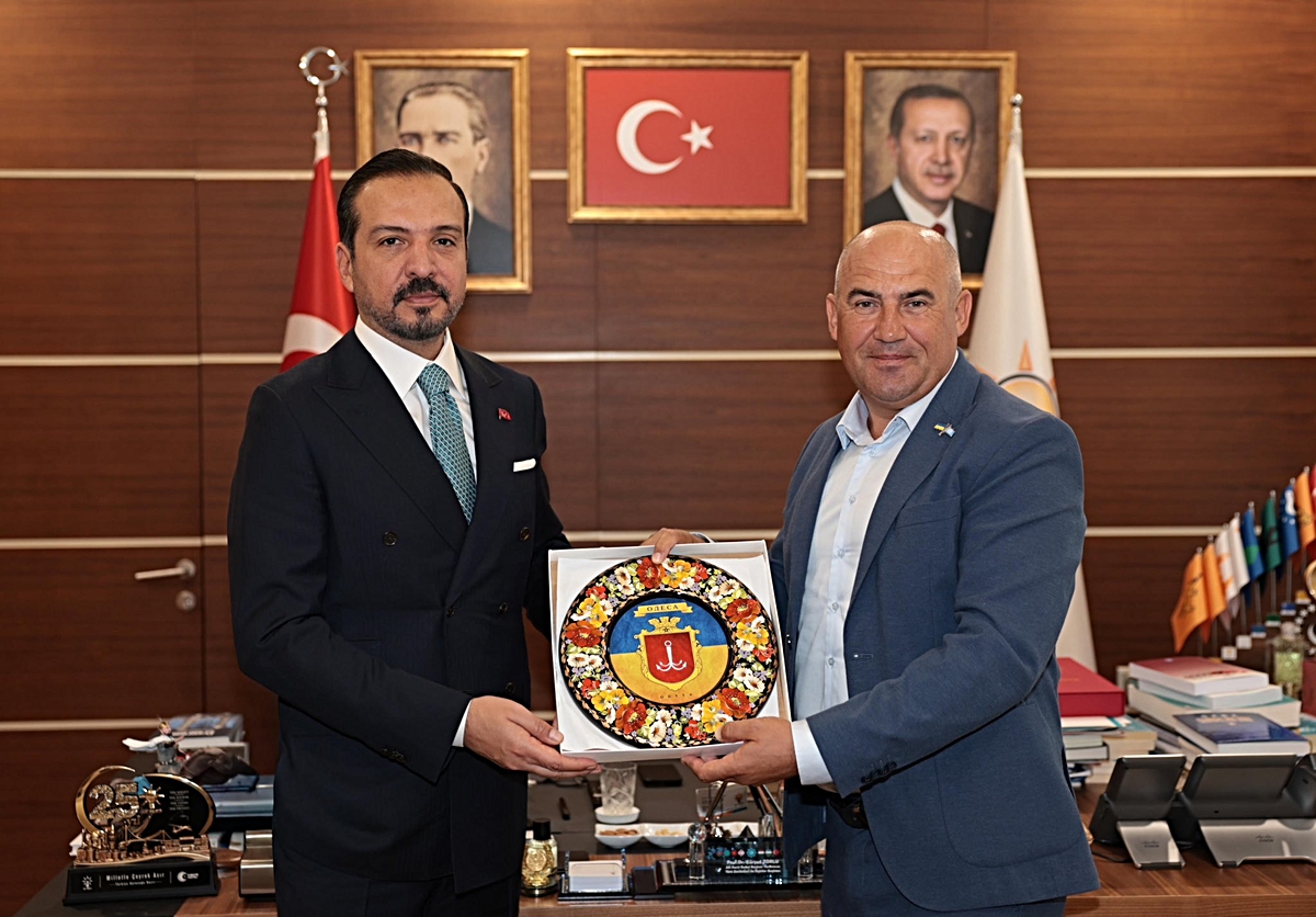 AK Partili Zorlu ve Dimchoglo, gelecek yıl Gagauz buluşması için hazırlıklara başladı