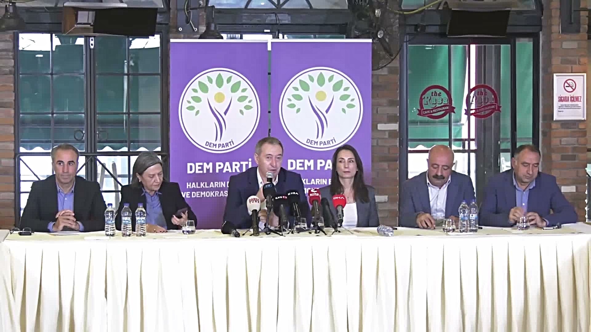 Alevi kurumlarıyla görüşen Bakırhan, Alevilerin olmadığı sürece rızalık yok dedi