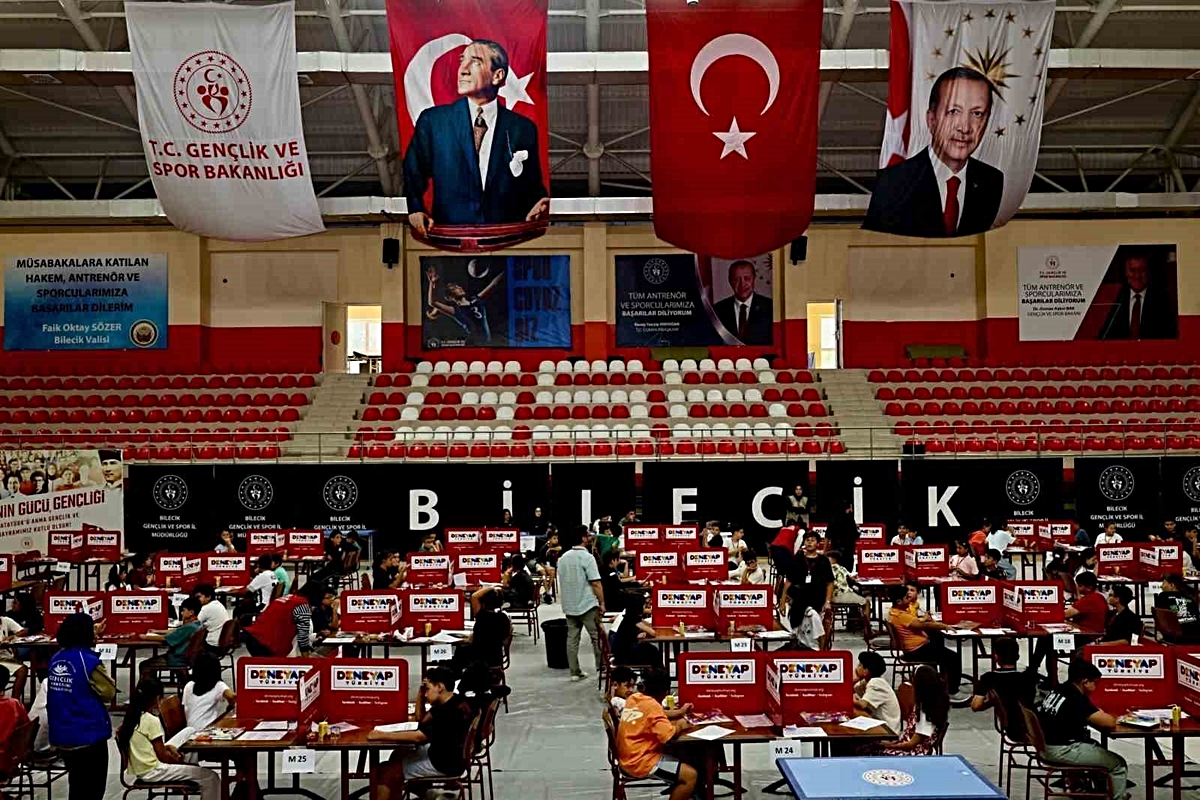 Bilecik'te DENEYAP sınavında 215 öğrenci sıfır atık için mekanik tasarım yaptı