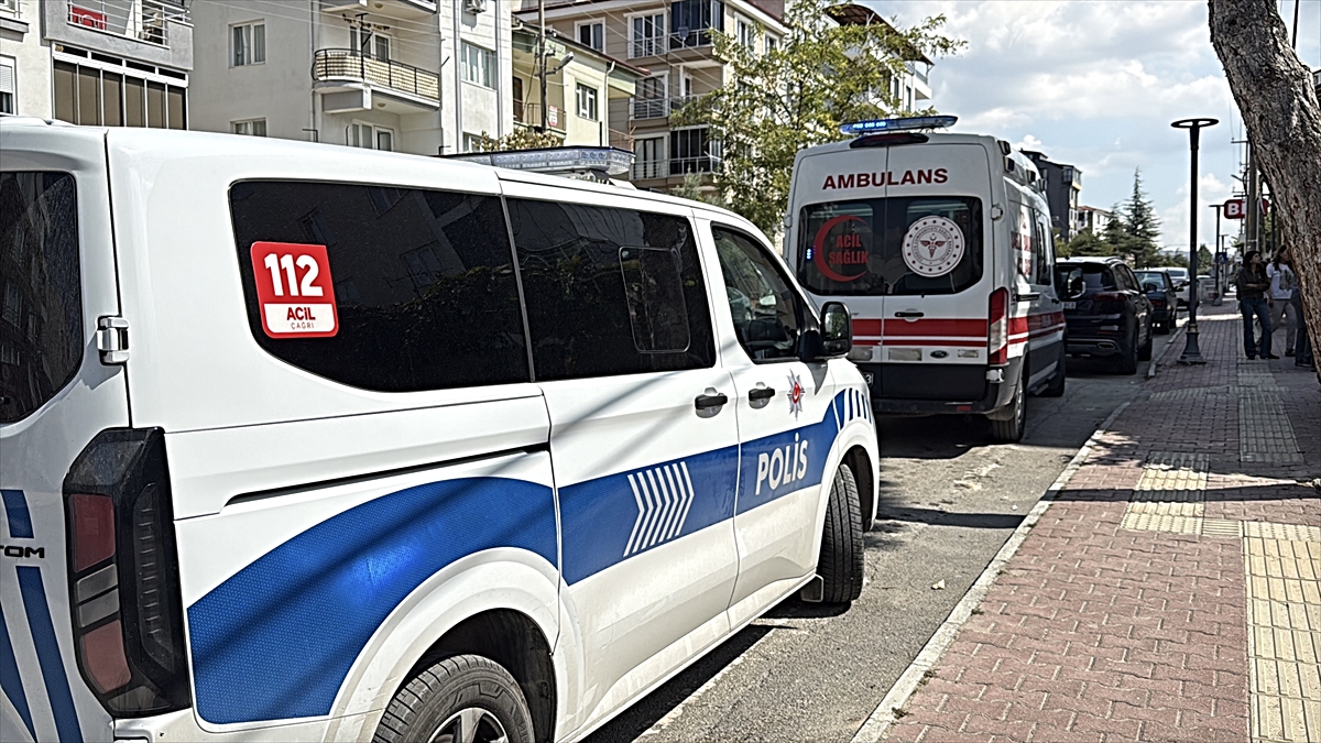Boya yaparken fenalaşan 55 yaşındaki kişi Burdur'da hayatını kaybetti