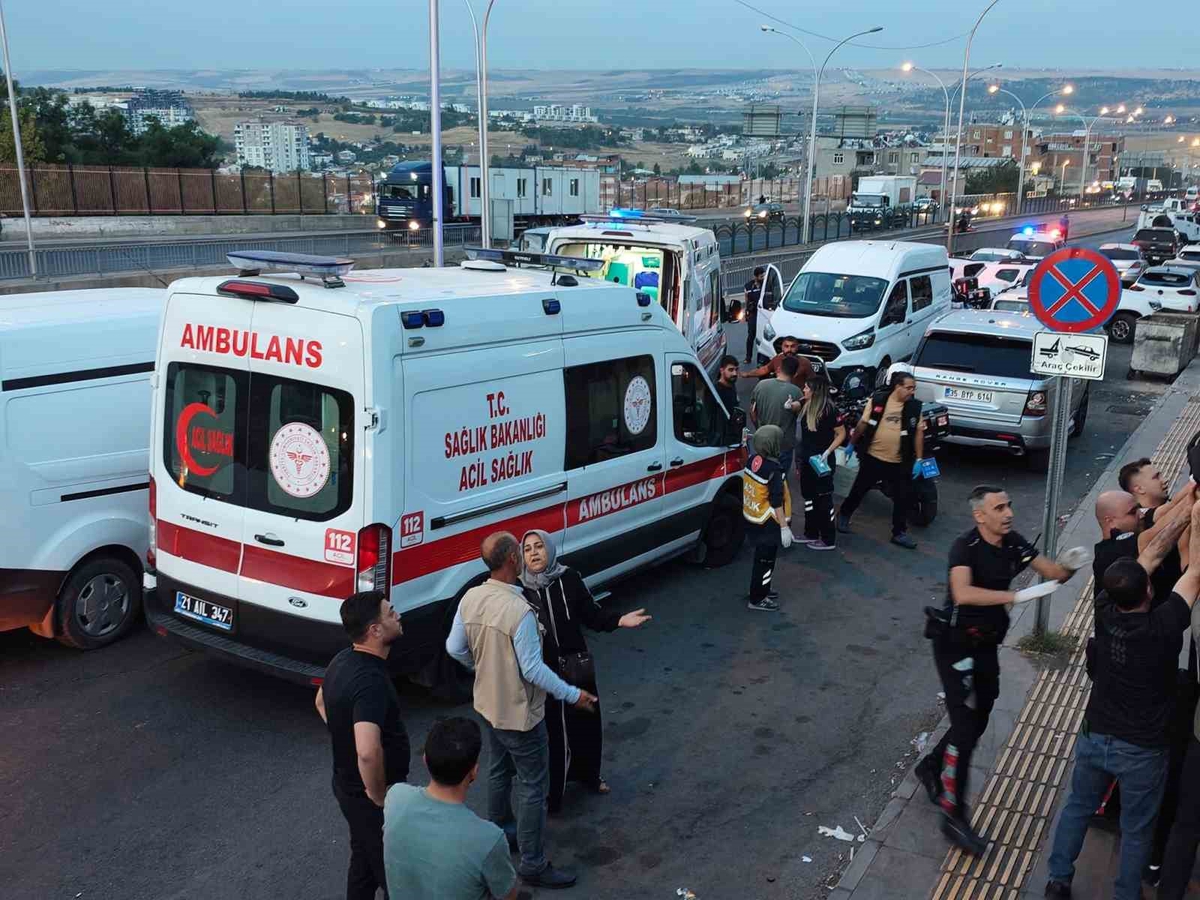 Diyarbakır Yenişehir'de kavgada 2'si kardeş 3 kişi öldü, şüpheliler gözaltına alındı