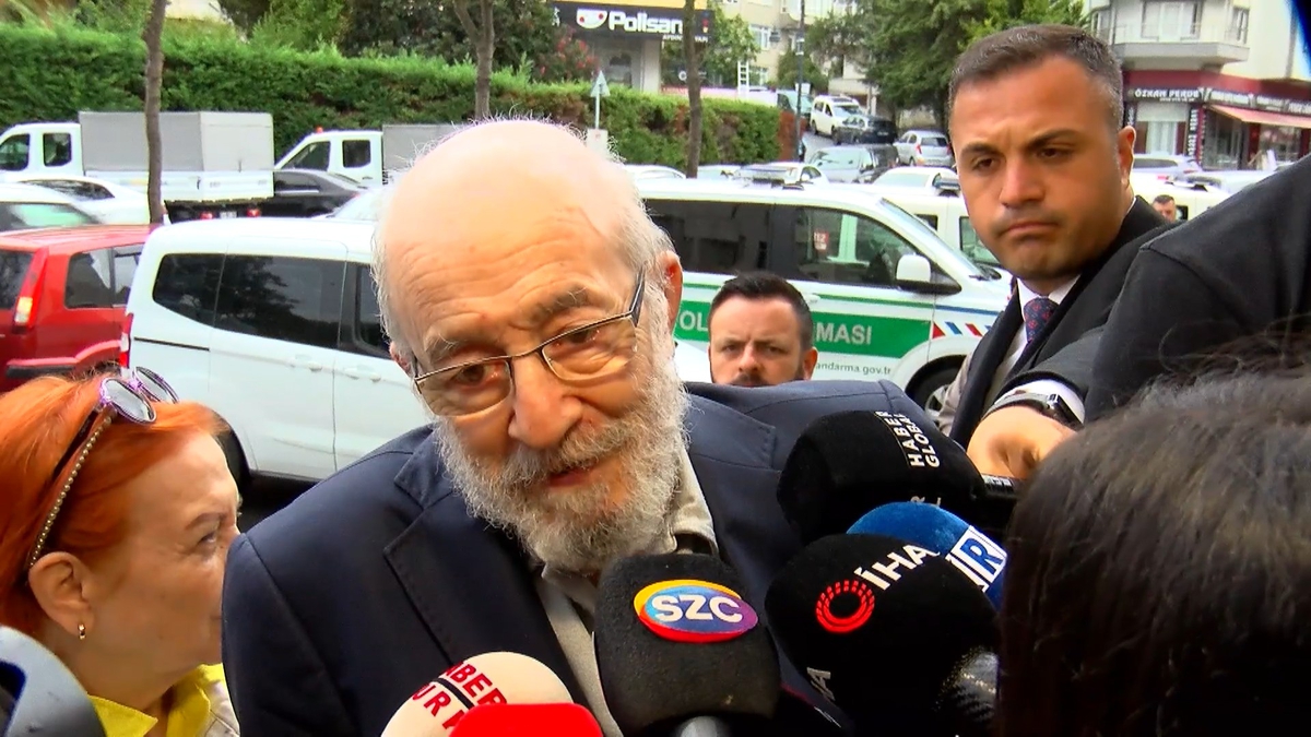 Emin Olcay, Kaşif Kozinoğlu soruşturmasında ifade vermeye Silivri Adliyesi'ne geldi