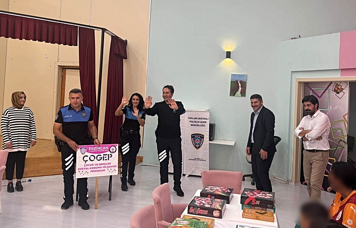 Erzincan'da Sevgi Evleri çocuklarına akıl ve zeka oyunları kursu açıldı