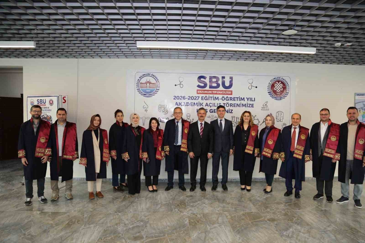 Erzurum Tıp Fakültesi 2026-2027 akademik açılışı Erzurum Şehir Hastanesi'nde yapıldı