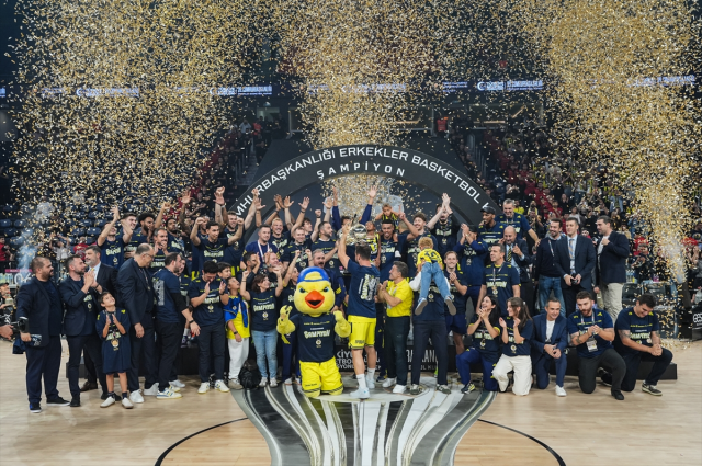 fenerbahce-tarfin-erkek-basket-20262349-7736_1_m.jpg