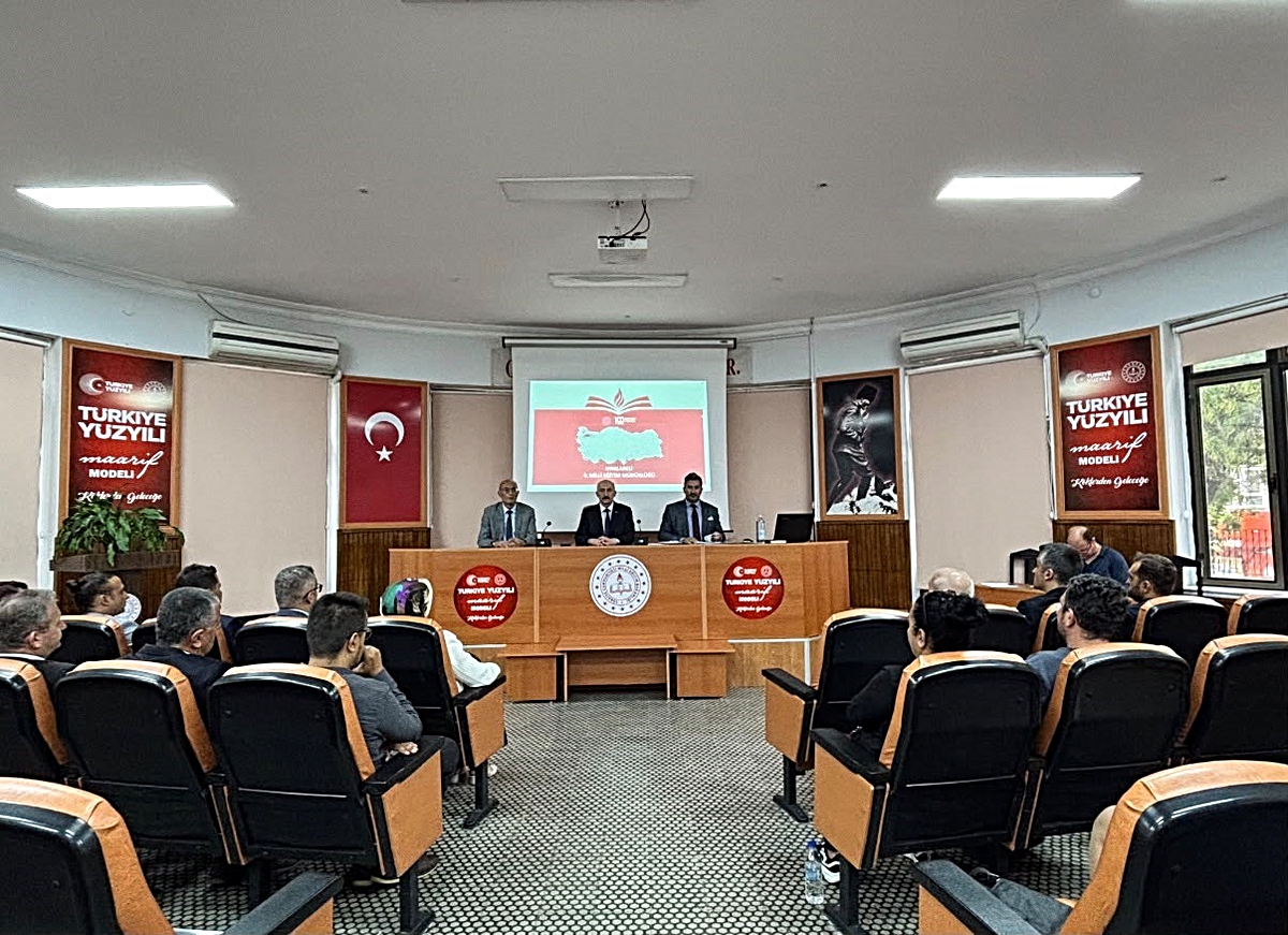 Kırklareli'de Rehberlik ve Psikolojik Danışmanlık Komisyonu okul güvenliğini ele aldı