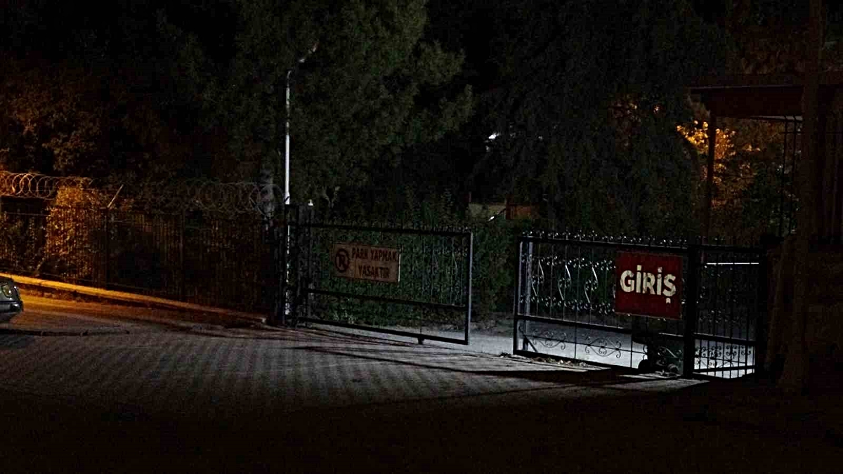 Malatya Doğanyol'da şarjlı hızar motoruyla boynundan yaralanan genç hayatını kaybetti