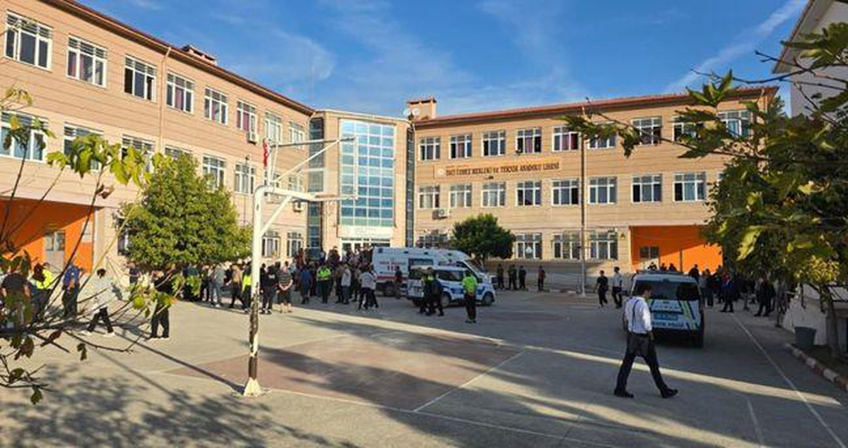 Manisa okul saldırısı ölü ve yaralı sayısı SON DAKİKA! Manisa Turgutlu okul saldırında kaç yaralı var, ölü var mı?