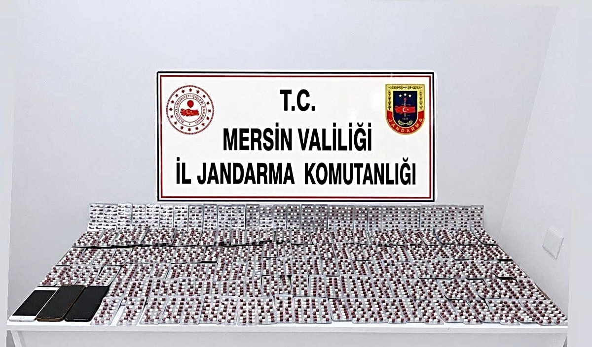 Mersin'de uyuşturucu operasyonunda 4 bin 172 hap ele geçirildi, 2 şüpheli tutuklandı