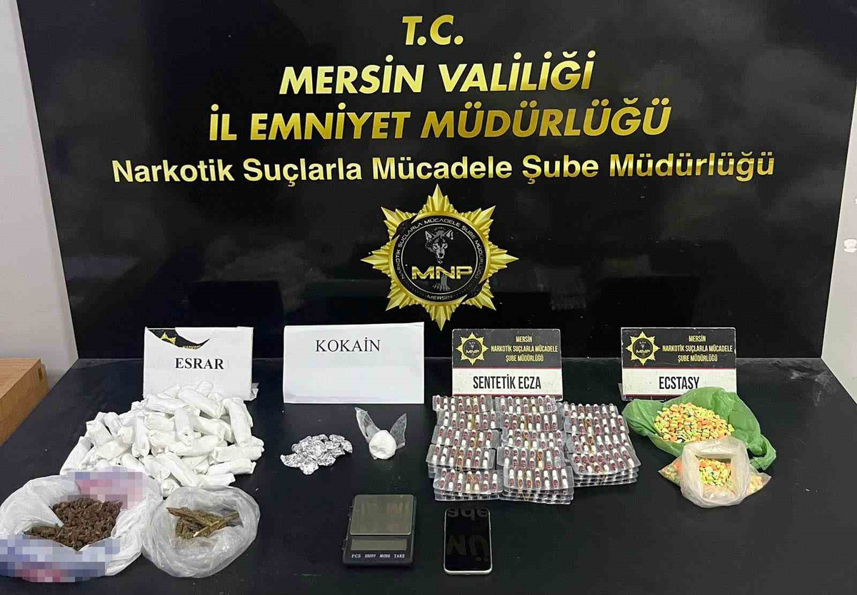 Mersin'de uyuşturucu operasyonunda yakalanan 12 şüpheliden 5'i tutuklandı