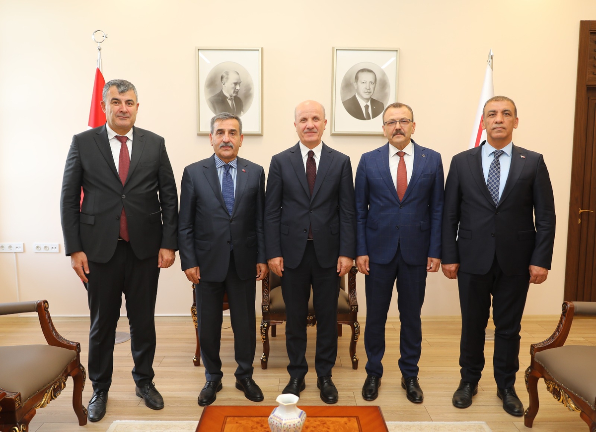 Önder Kahveci, üniversite hastanesi çalışanları için YÖK’ten çözüm istedi