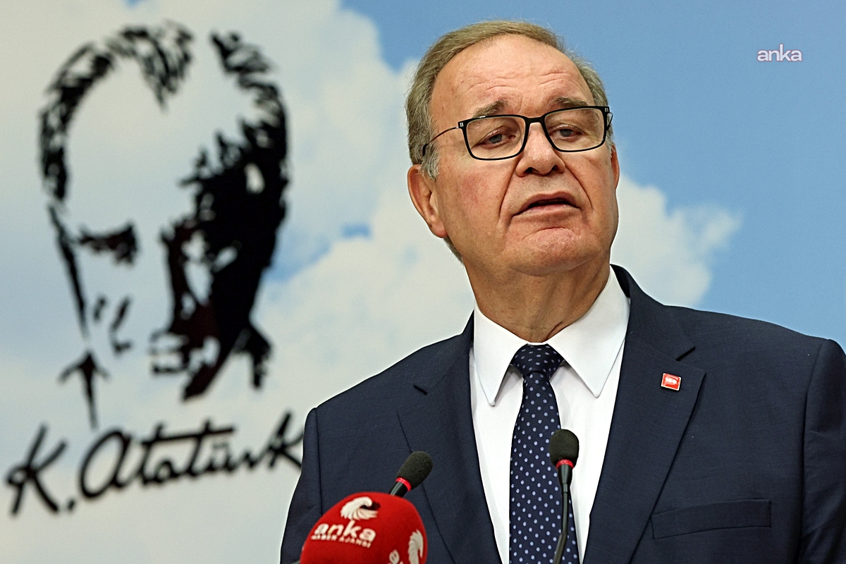 Öztrak, Manisa'da ilk haberlere göre 10 öğrencinin yaralandığı saldırıda hükümete yüklendi