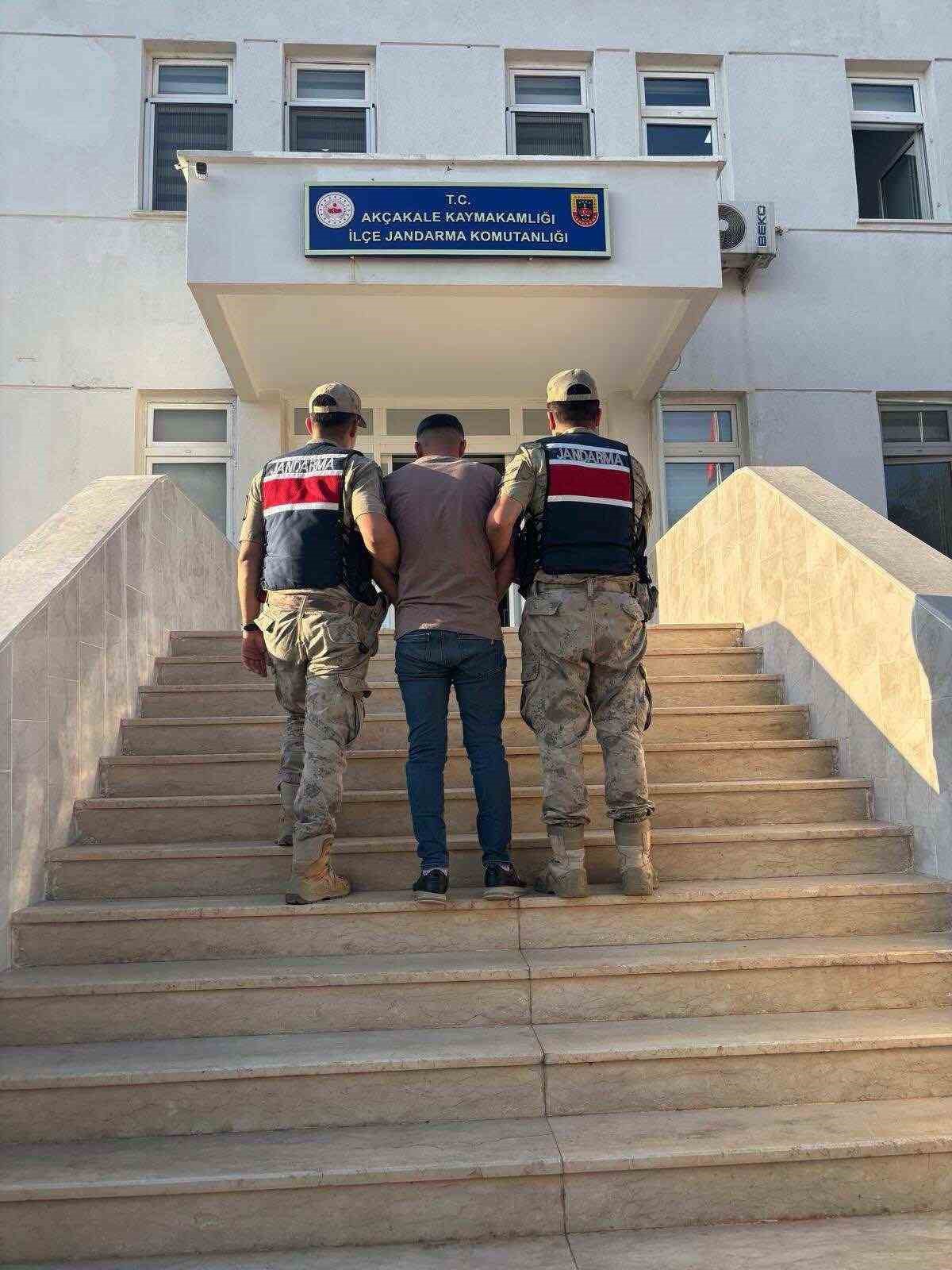 Akçakale'de 13 Yıl Hapis Cezası Olan Dolandırıcı Yakalandı