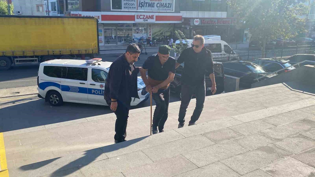 Tekirdağ Kapaklı'da 78 yaşındaki karısını satırla öldüren şahıs cezaevine gönderildi
