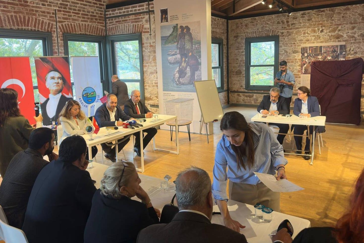 Adalar Belediyesi AK Parti'ye geçti