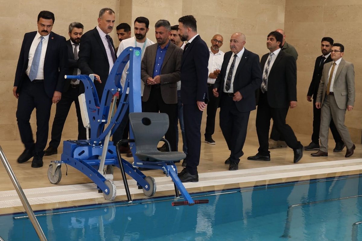 Ağrı'da Fizik Tedavi Hastanesi'nde hidroterapi ünitesi kentte ilk kez hizmete başladı