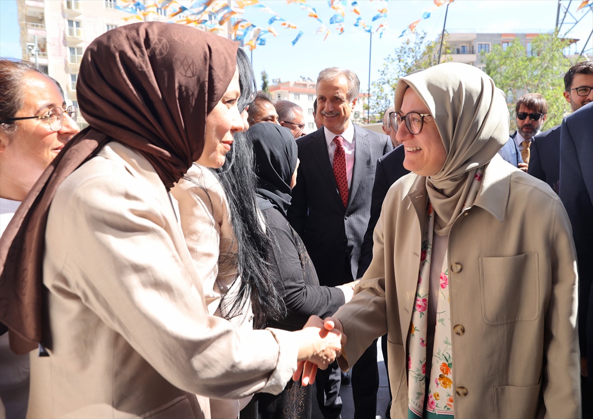 AK Parti Genel Başkan Yardımcısı Uygur, Mardin'de konuştu: