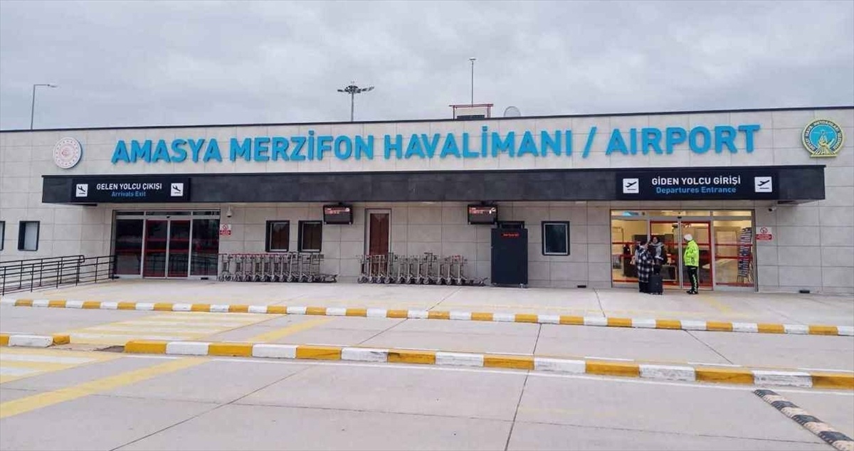 Amasya Merzifon Havalimanı ağustosta 11 bin 42 yolcu ve 95 ton yük trafiği kaydetti