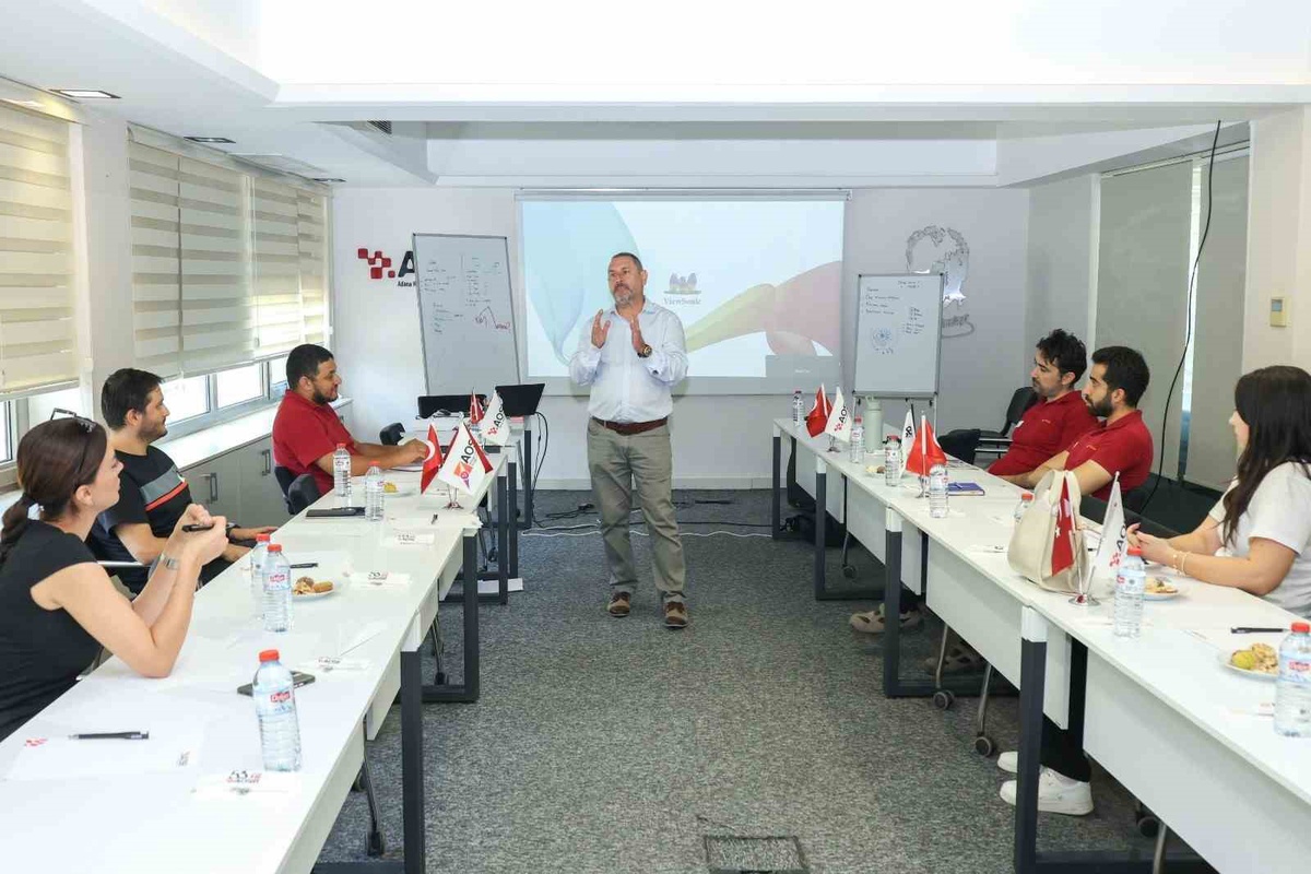 AOSB Akademi, sanayici ve çalışanlara yönetim ve dönüşüm eğitimleri düzenledi