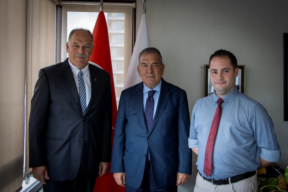 Avrupa Okçuluk Federasyonu heyeti, Topaloğlu’nu ziyaret edip sezon takvimini görüştü