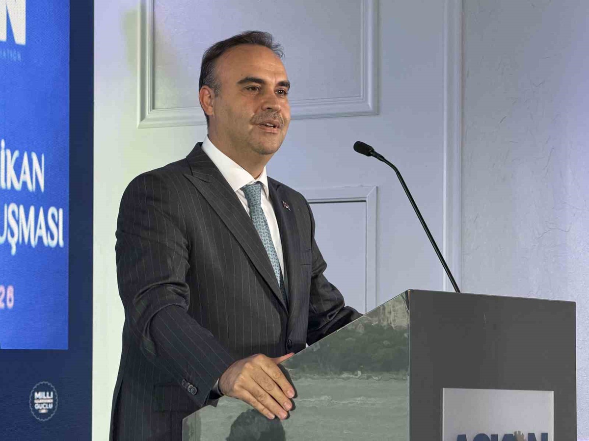 Bakan Kacır: 'Bugünün Türkiye’si dünyanın en büyük 11. savunma sanayi ihracatçısı'
