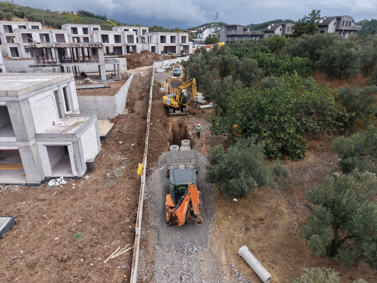 BUSKİ, Mudanya'da 1,6 km kanalizasyon ve 1,7 km yağmur suyu hatlarını bitirdi