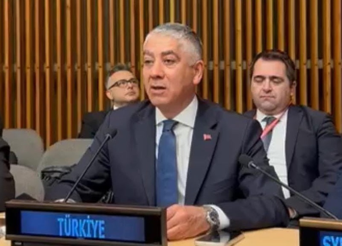 Dışişleri Bakan Yardımcısı Özel, BM'de mülteci korumasında adil paylaşım istedi