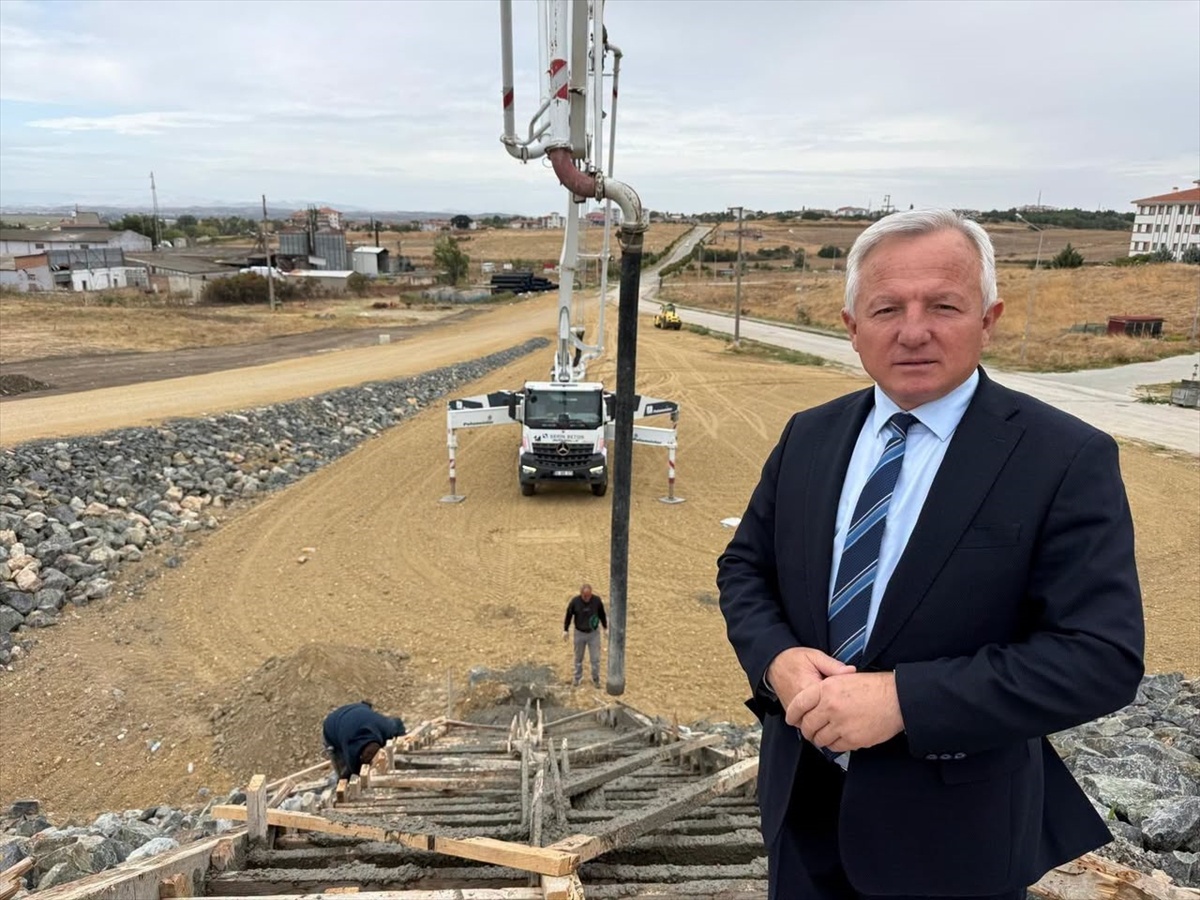 Edirne'de Yeşilay eğitim müdürlerini ziyaret etti, İpsala'da TOKİ'ye park yapılıyor