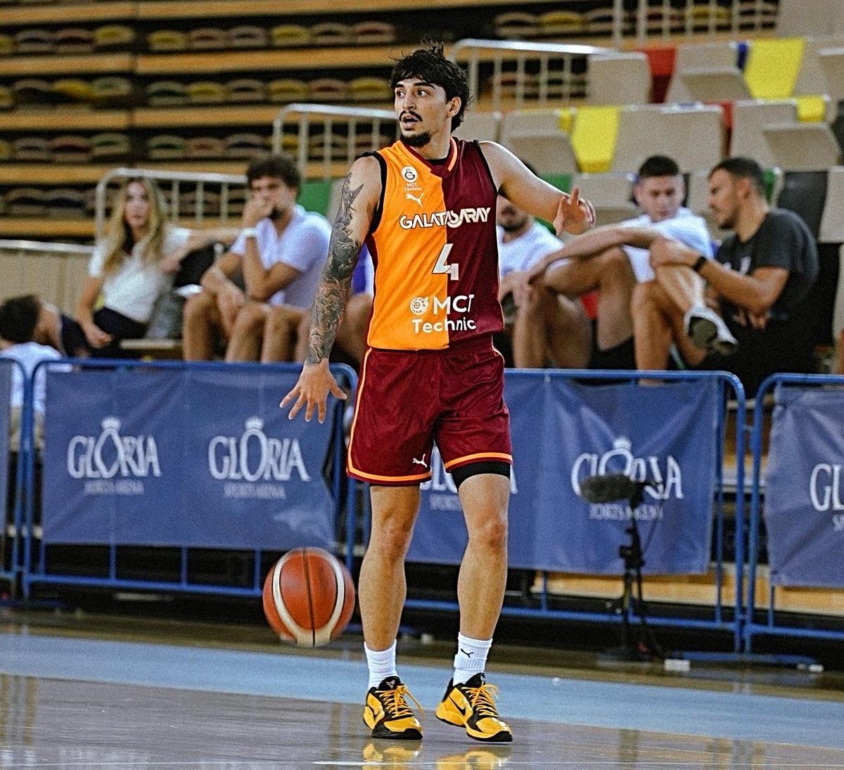 Galatasaraylı Zekeriya Yiğit Tekin, FIBA Şampiyonlar Ligi'nde şampiyonluk istiyor