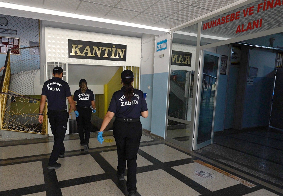 Gaziantep'te okul kantinleri ve çevrelerinde denetim yapıldı