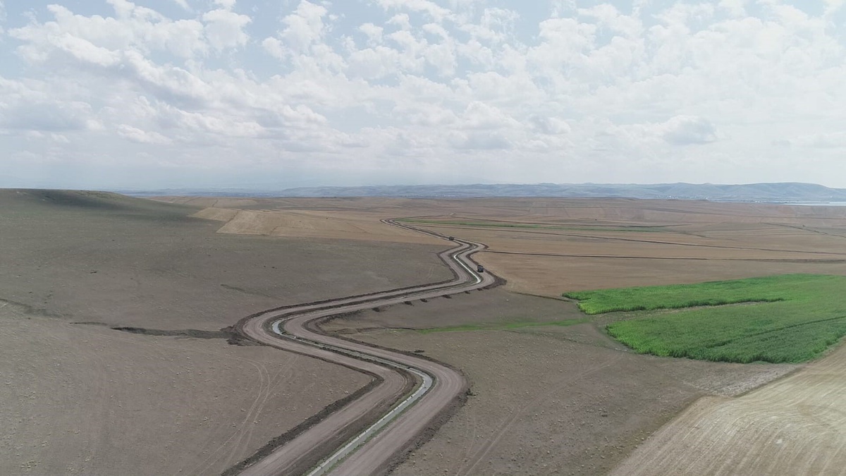 Kars Akyaka Ovası'nda 200 bin dekarlık projede fiziki gerçekleşme yüzde 28'e ulaştı