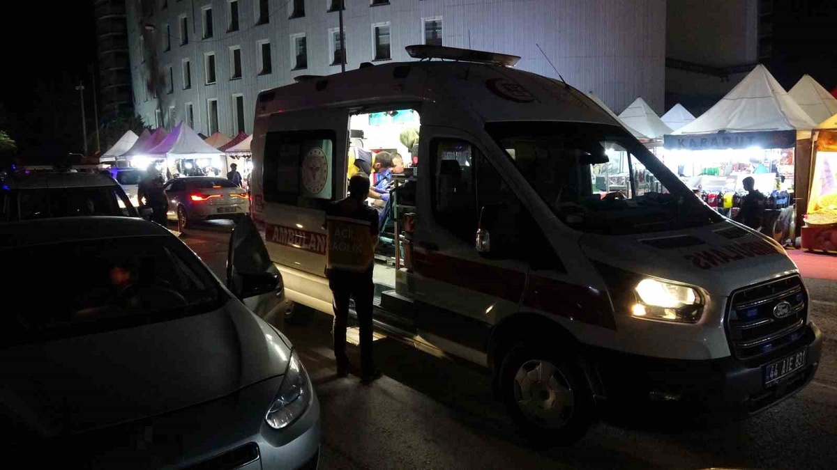 Malatya Yeşilyurt’ta park yeri kavgasında bıçak ve sopa kullanıldı, 4 kişi yaralandı
