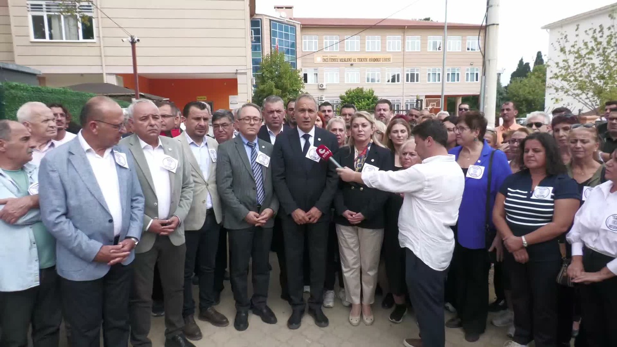 Manisa'da okul önündeki saldırı... YENİ Parti İstanbul Milletvekili Özçağdaş: 'Mesele protokol imzalanarak çözülemez'