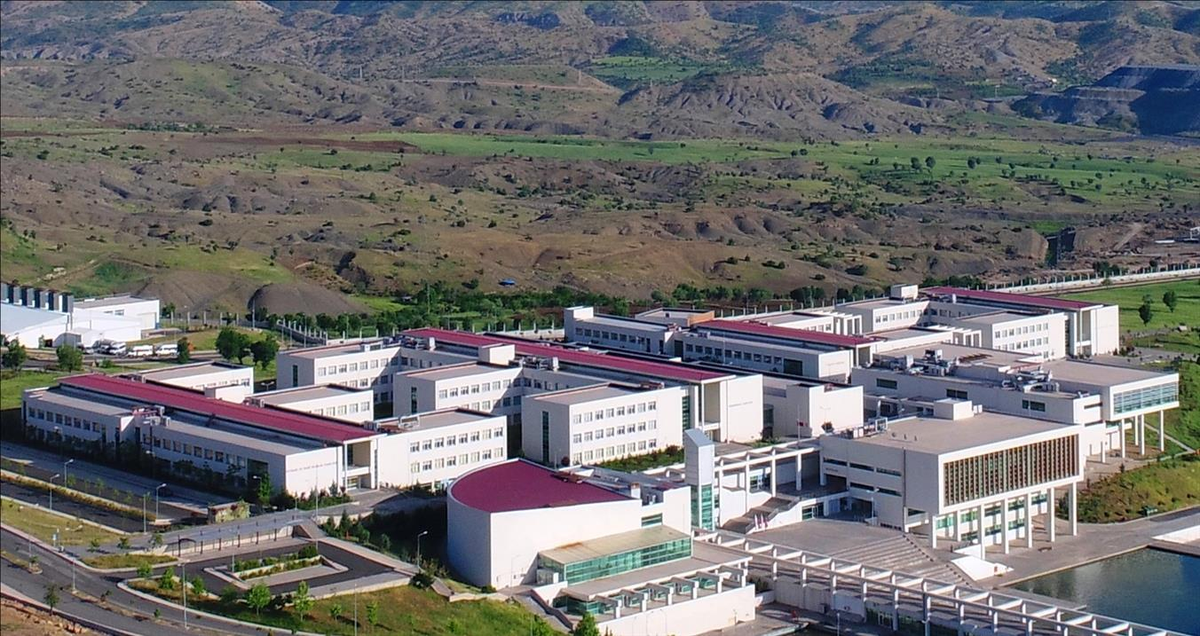 Sayıştay, Şırnak Üniversitesi kadro ilanlarında adayı tanımlayan şartlar tespit etti