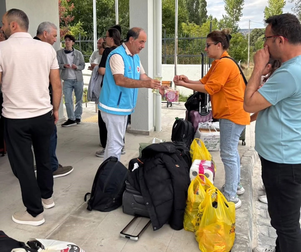 Simav KYK erkek yurdunda öğrenci ve velilere manevi danışmanlık anlatıldı