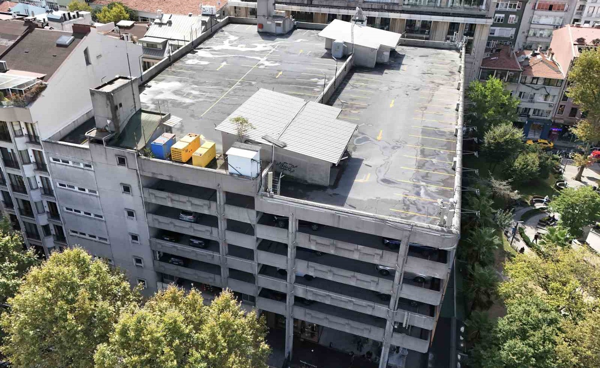 Soruşturma odağındaki Tera Yatırım'ın Nişantaşı otoparkında park 350 TL'den başlıyor