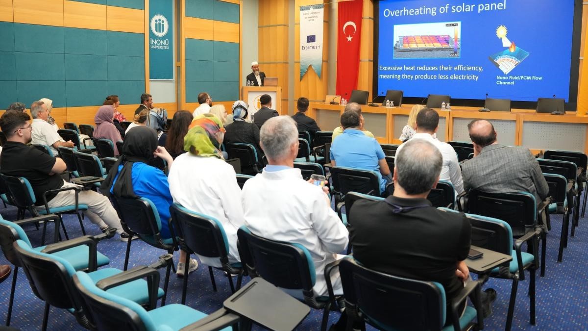 Sunway'den Prof. Dr. Saidur Rahman, İnönü Üniversitesinde küresel işbirliğini anlattı