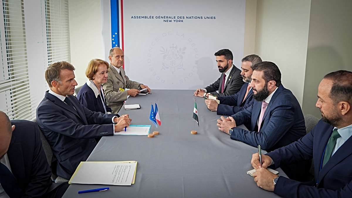 Suriye Cumhurbaşkanı Şara, BM Genel Kurulu kapsamında New York'ta Macron ile görüştü