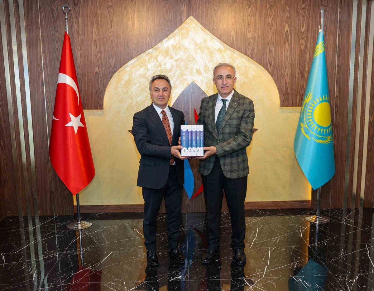 TOGÜ Rektörü Yılmaz, Karaman ve Argun'la eğitim, bilim ve kültür iş birliğini görüştü