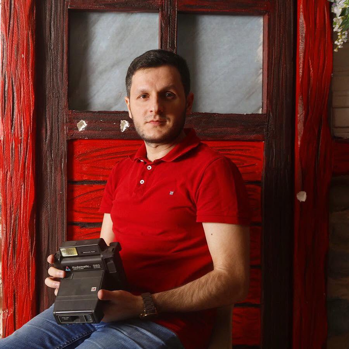 Trabzon'da gazeteciler Öcalan sözlerini yayınlayınca gözaltına alındı, serbest kaldı