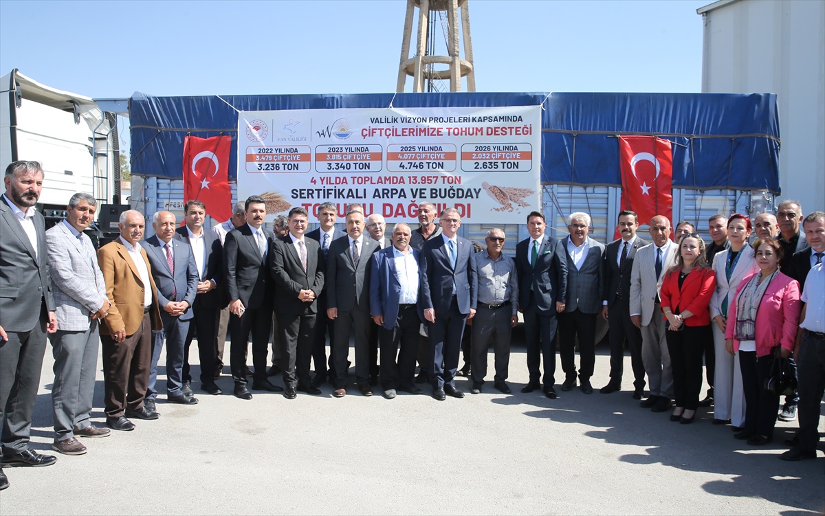 Van'da 4 yılda 13 bin 402 çiftçiye 13 bin 956 ton sertifikalı tohum desteği sağlandı