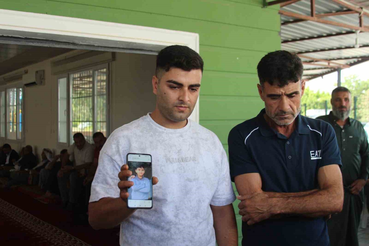 Adana'da hastane dönüşü otomobilin camından giren kurşun 9 yaşındaki çocuğu öldürdü